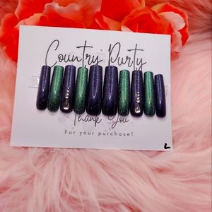 Custom press on nails long blue and green size large